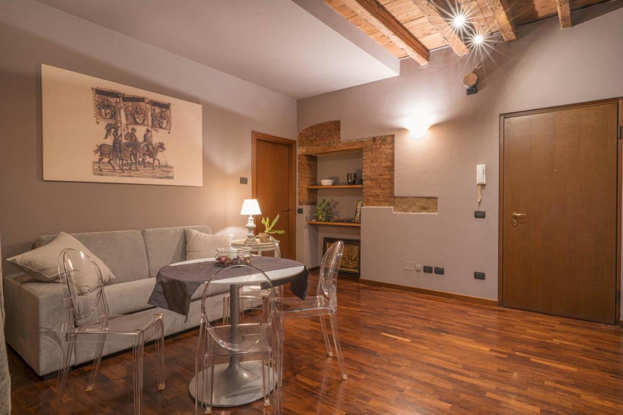 פסקיארה דל גארדה Napule...E Apartments מראה חיצוני תמונה